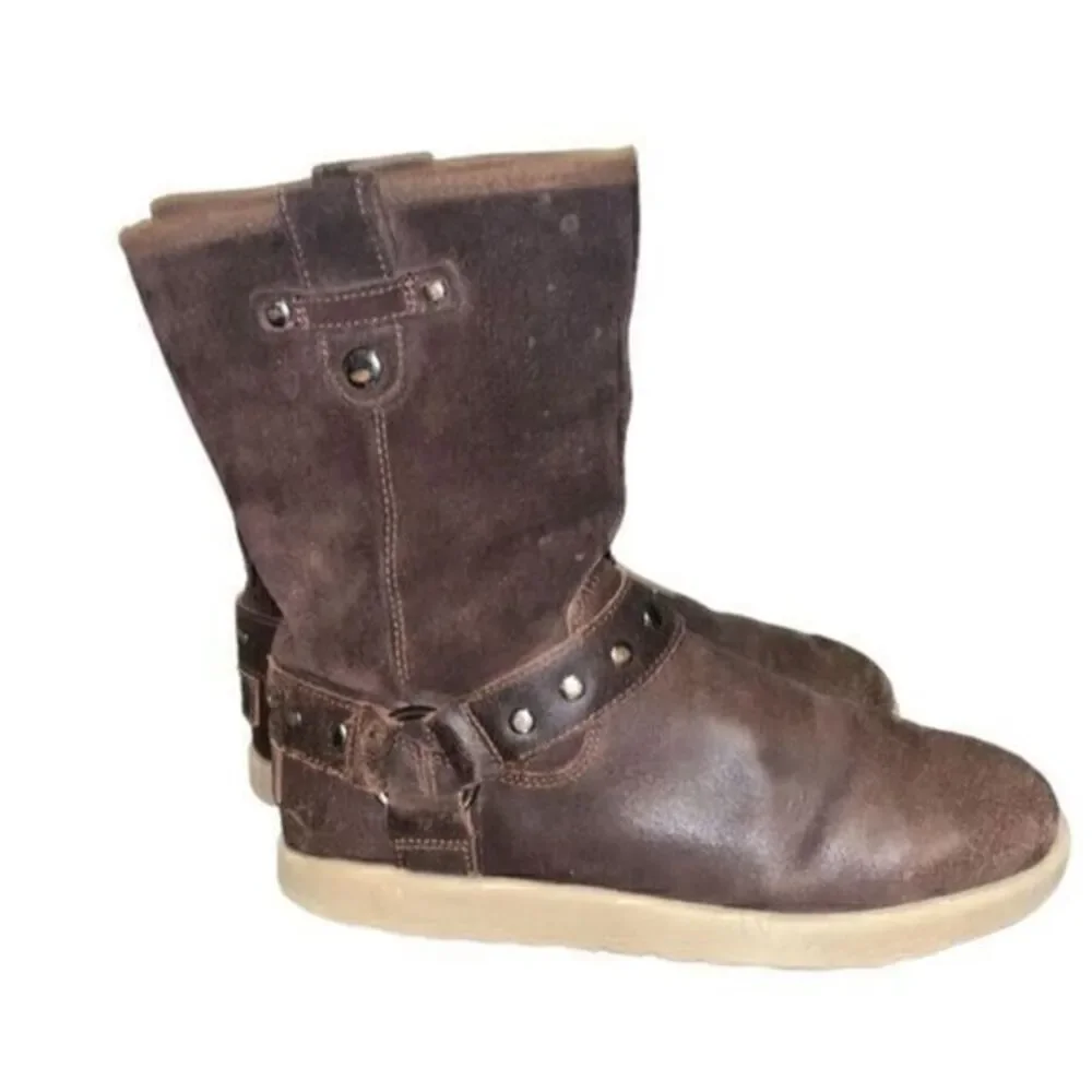 Ugg Australia boots size 6